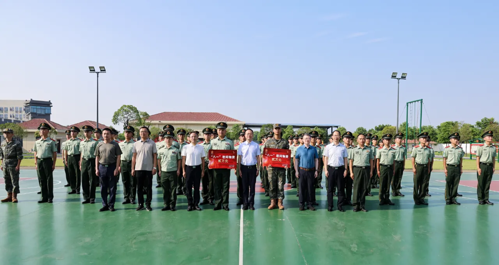 彭子晟帶隊(duì)走訪慰問駐津部隊(duì)及優(yōu)撫事業(yè)單位