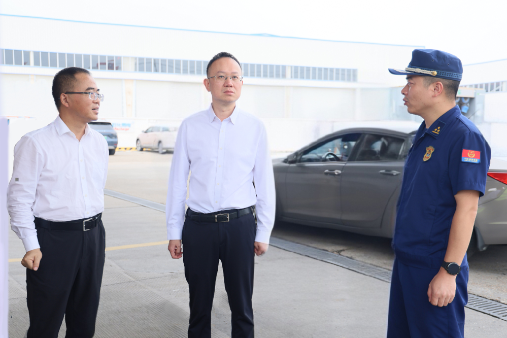 彭子晟开展节前安全生产检查