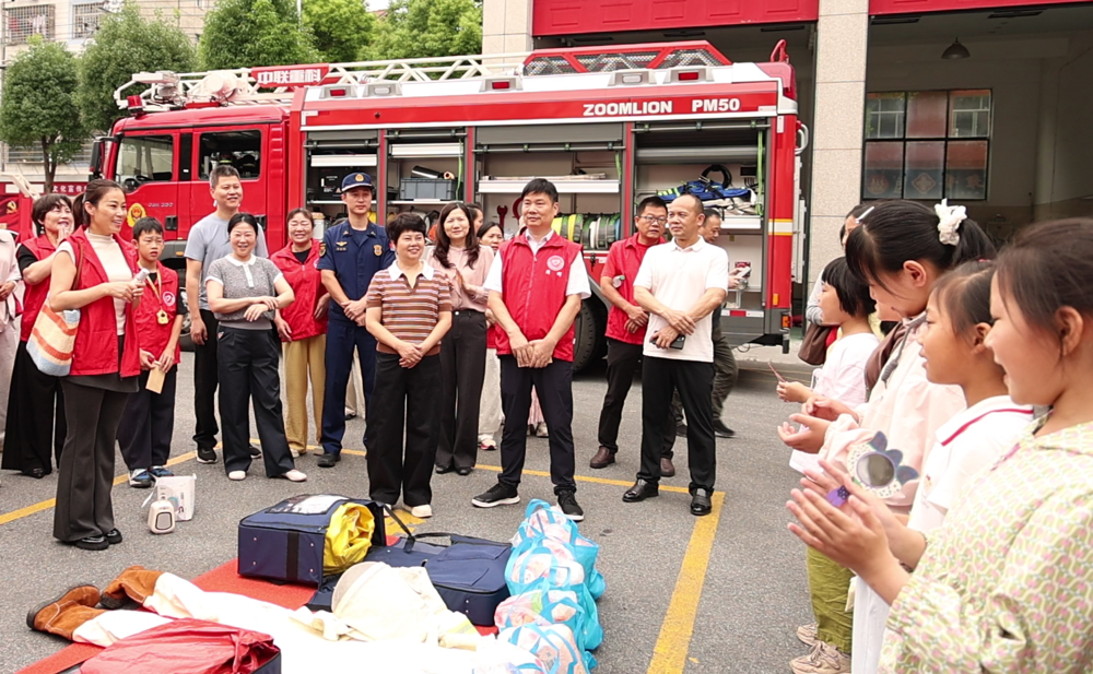 市爱心志愿者协会：开展关爱困境儿童主题活动