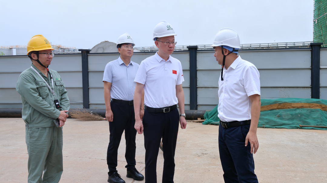 彭子晟督导重点在建产业项目建设工作