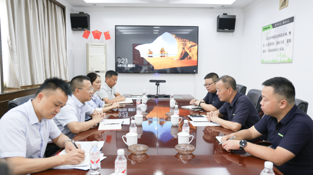 李军林走访服务重点企业