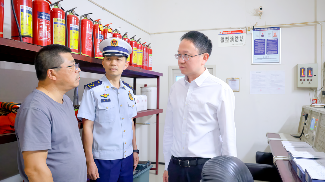 彭子晟督导检查安全生产工作